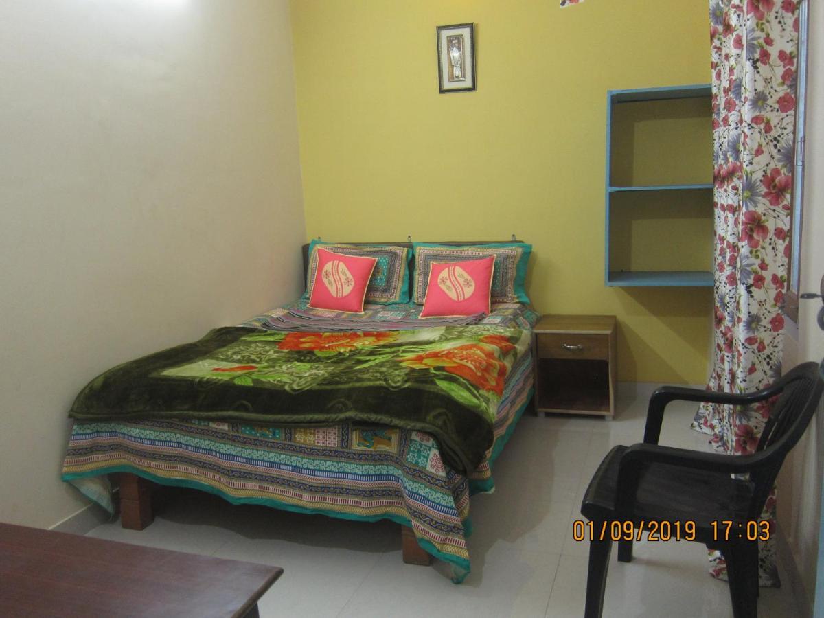 Kedar Guest House -Feel At Home Varanasi Exterior photo