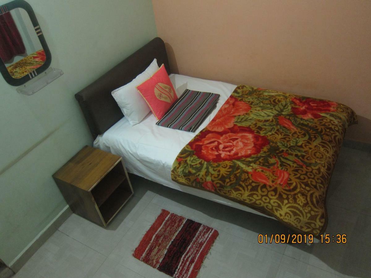Kedar Guest House -Feel At Home Varanasi Exterior photo