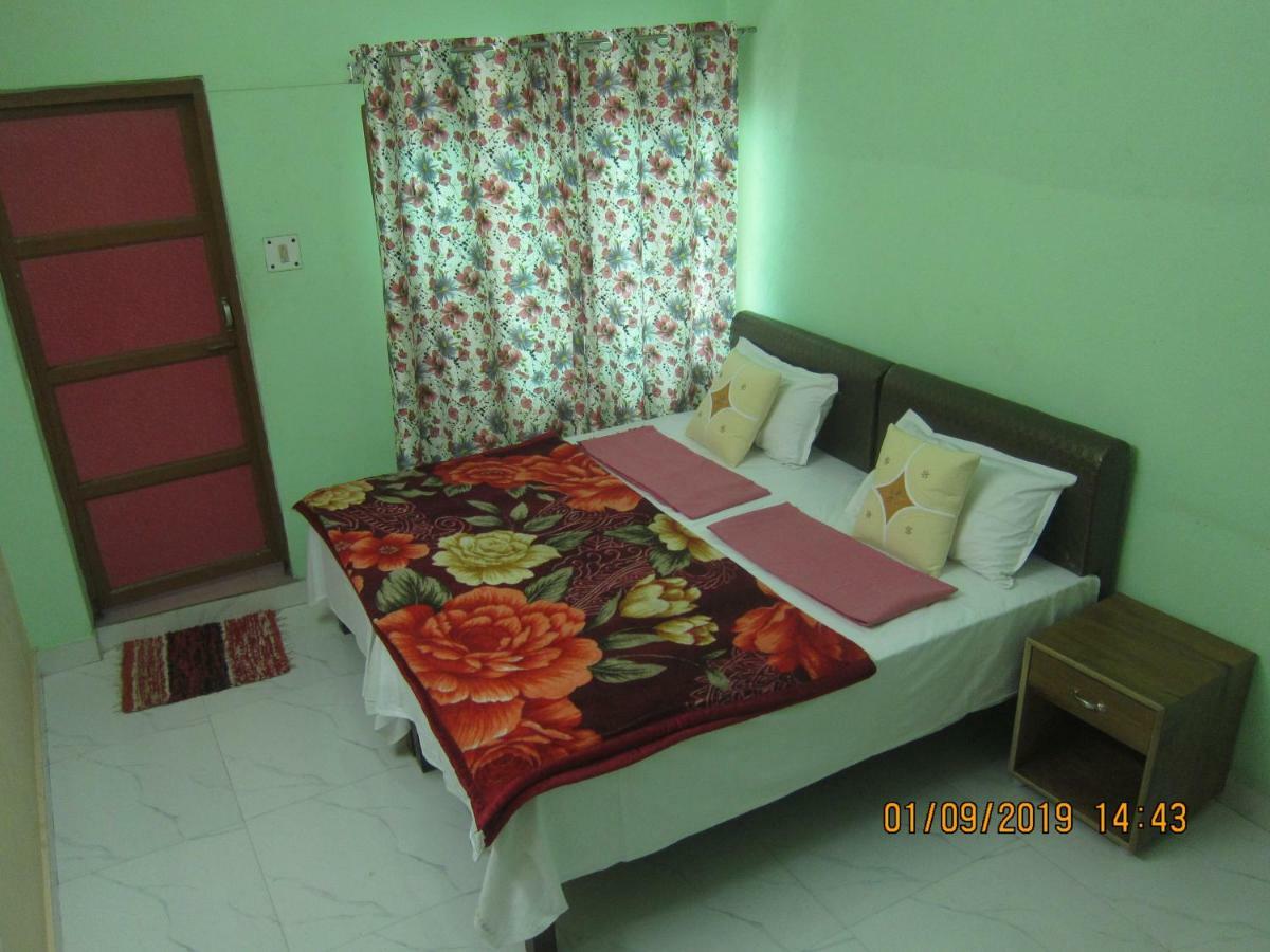 Kedar Guest House -Feel At Home Varanasi Exterior photo